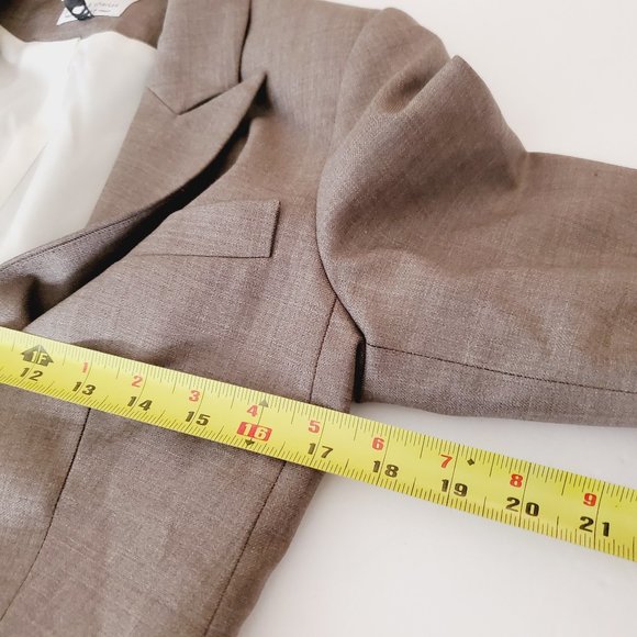 Women's Gray Blazer - Picture 8 of 9